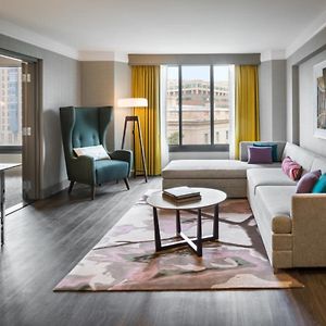 One Bedroom Suite City View